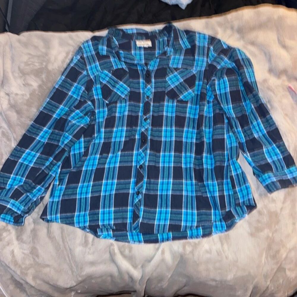 Womens Blue plaid button down collared 3/4 length sleeve shirt size 2X